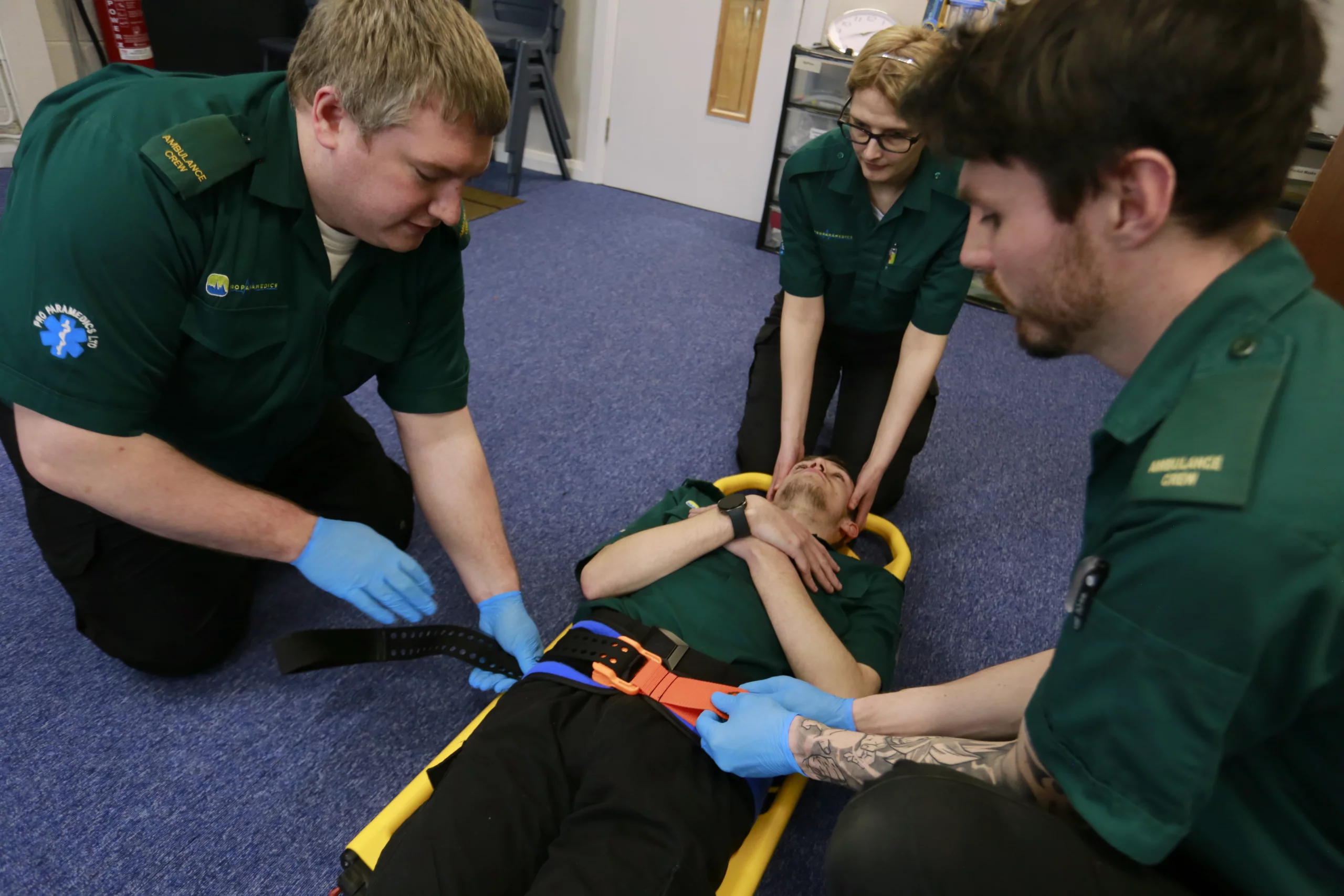 Emergency First Aid at Work (EFAW), Explained: What It Covers & Who Legally Needs It